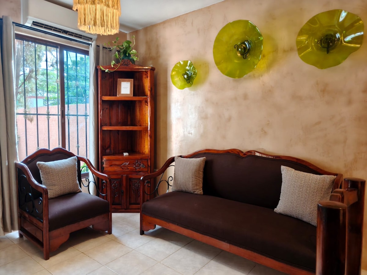 Top Airbnb: Casa XULA: Comfort, freshness and family moments en Barrrio De La Candelaria
