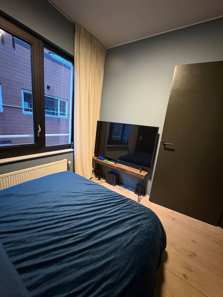 غرفة النوم 2