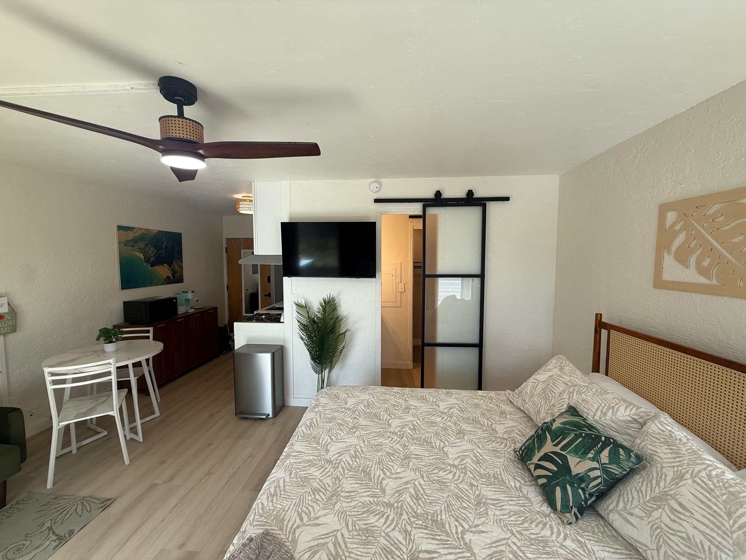 Condo in Koloa · ★4.84 · Studio · 2 beds · 1 bath - Photo 23
