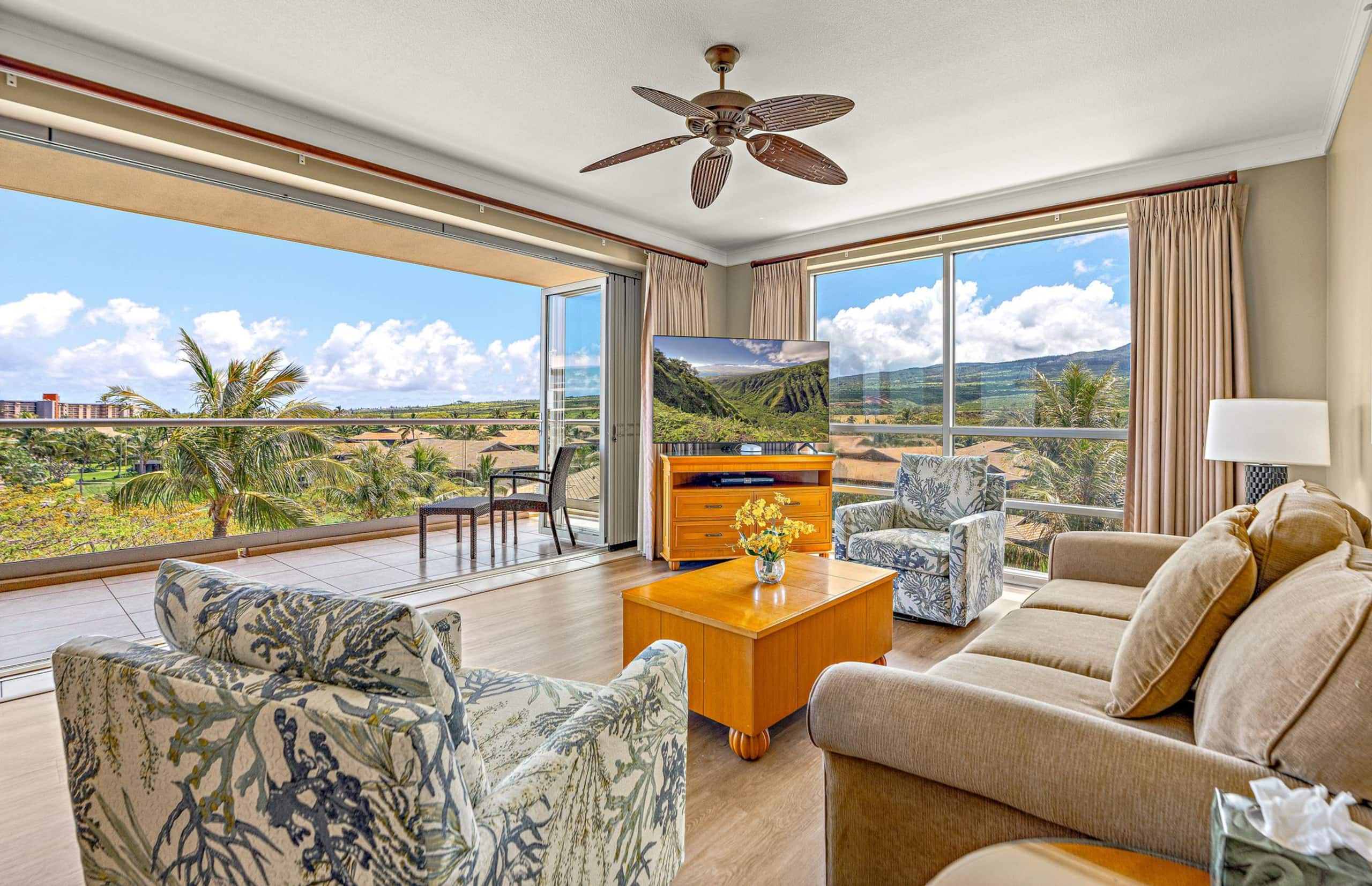 Condo in Lahaina · ★4.72 · 2 bedrooms · 3 beds · 2 baths - Image 8