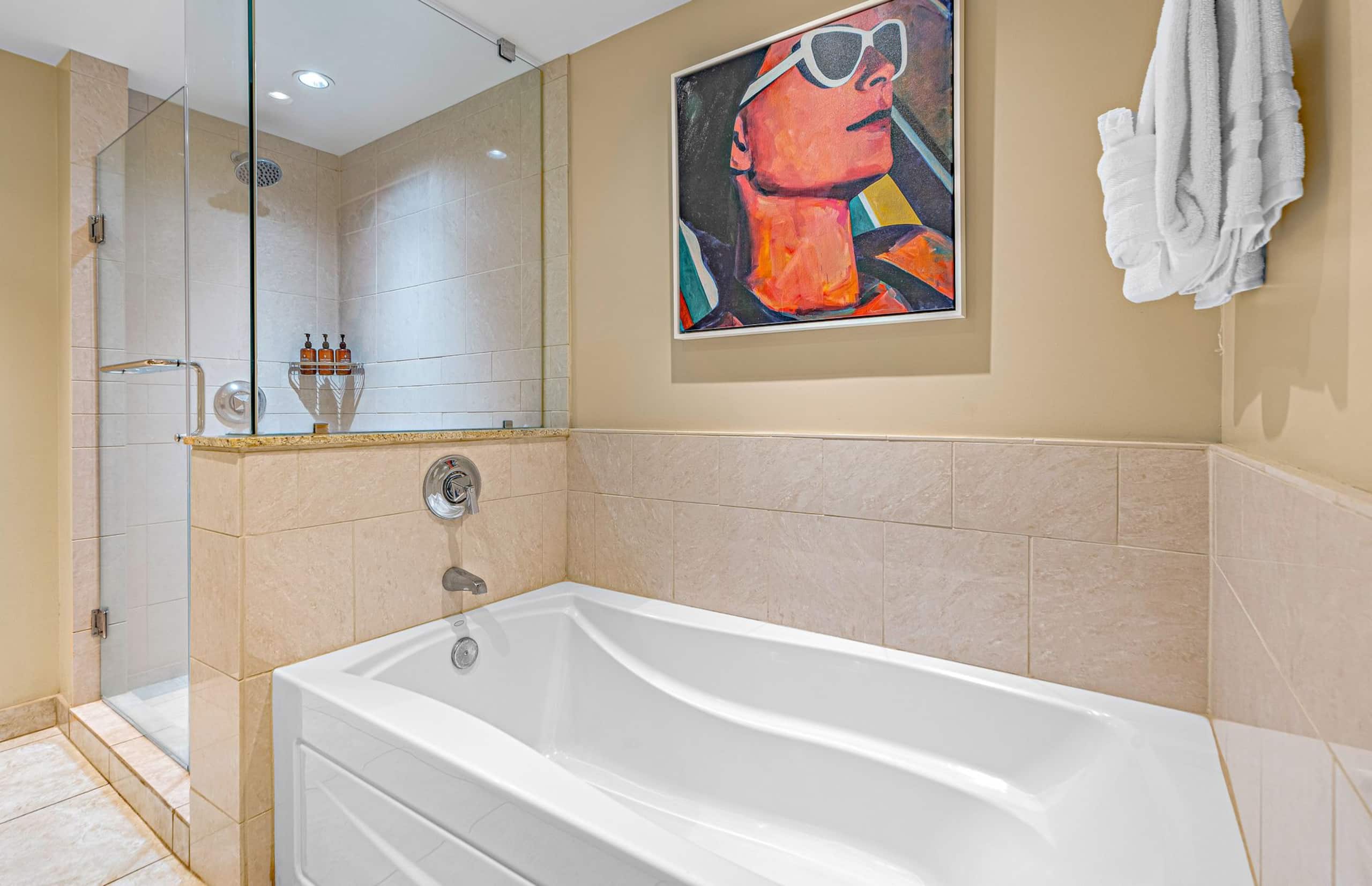 Condo in Lahaina · ★4.72 · 2 bedrooms · 3 beds · 2 baths - Image 22