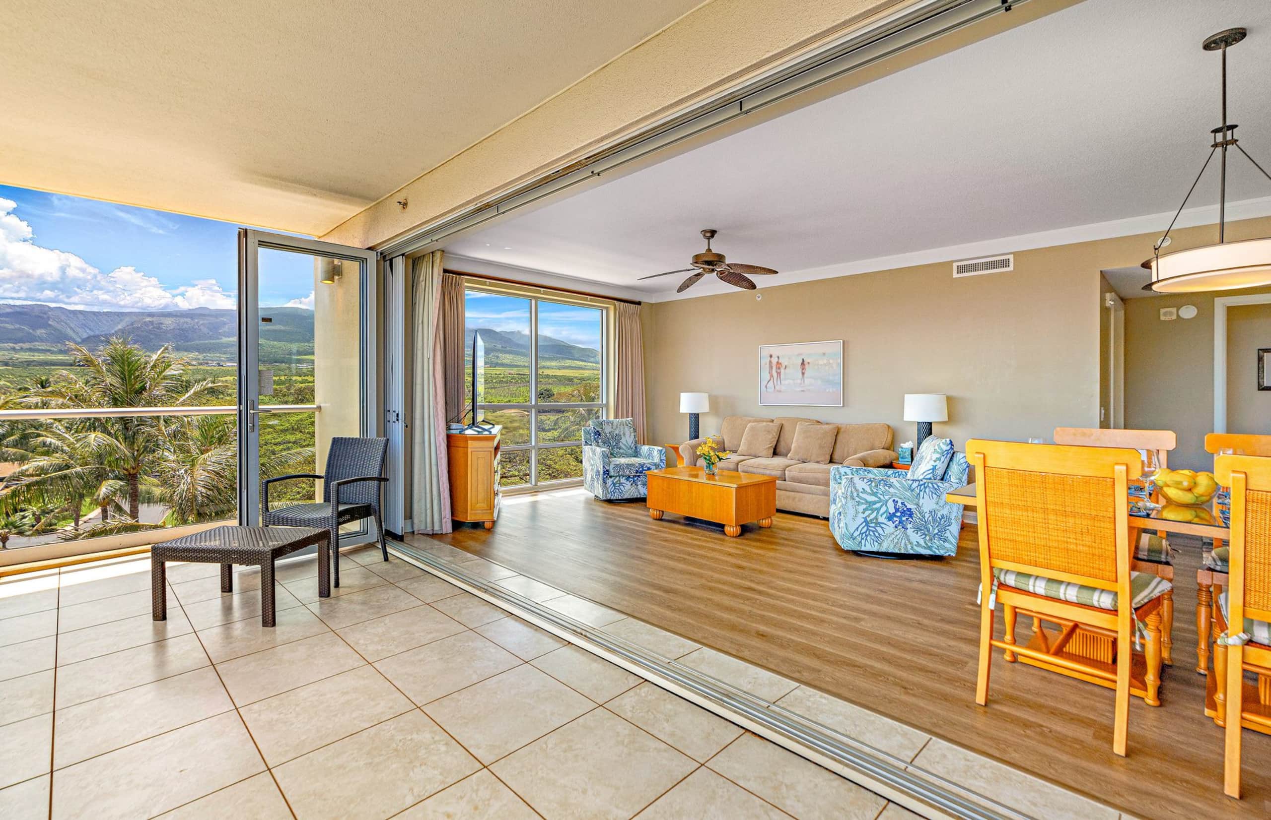 Condo in Lahaina · ★4.72 · 2 bedrooms · 3 beds · 2 baths - Image 6