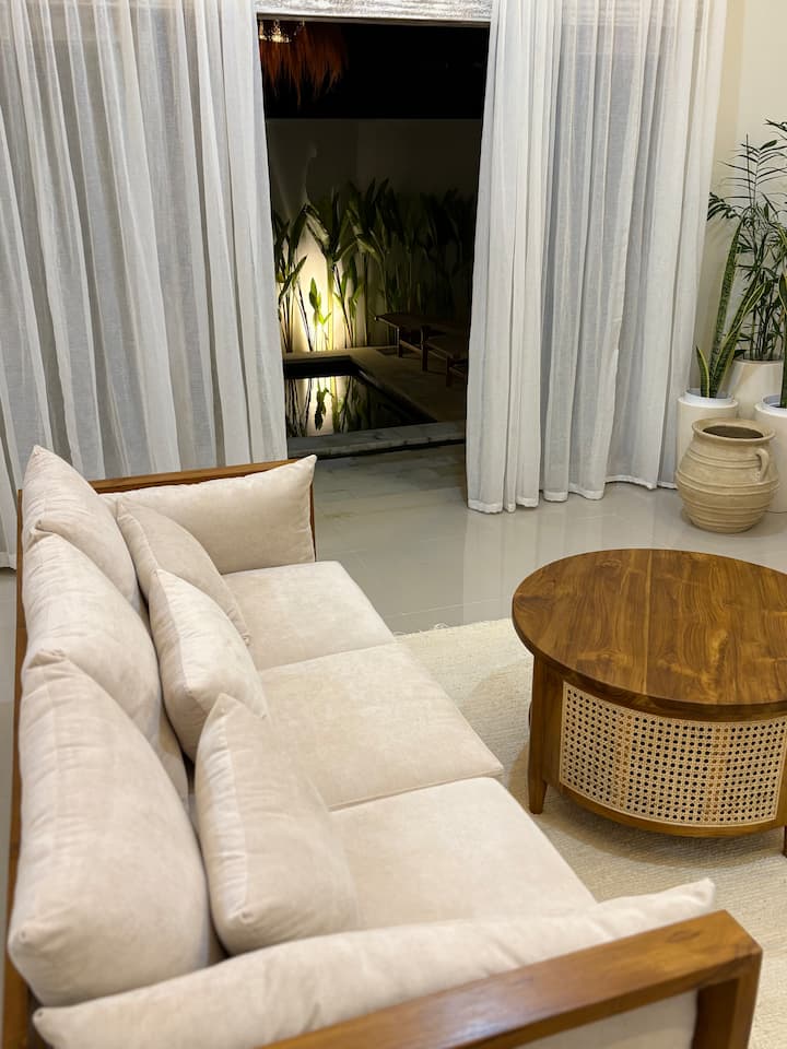 2 Bed 2 Bath Rooms Private Pool Villa Seminyak - Sanur