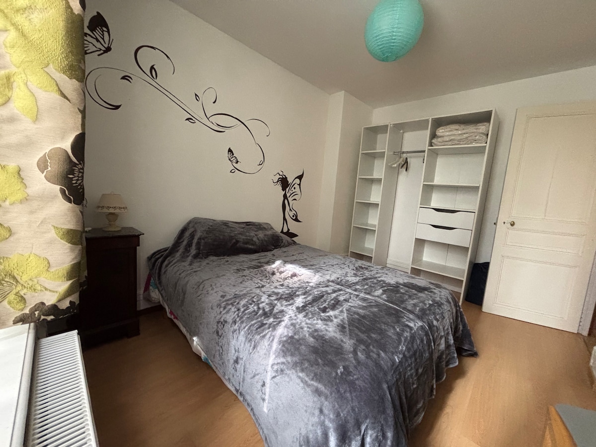 საძინებელი 2