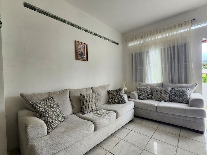 Family House 2 - Caguas