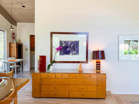 Top performing Airbnb: Architect's Home with Red Rock Views in Sedona