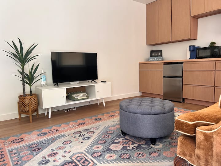 Clean & Private Unit - Noda. Yes Private. - Charlotte, NC