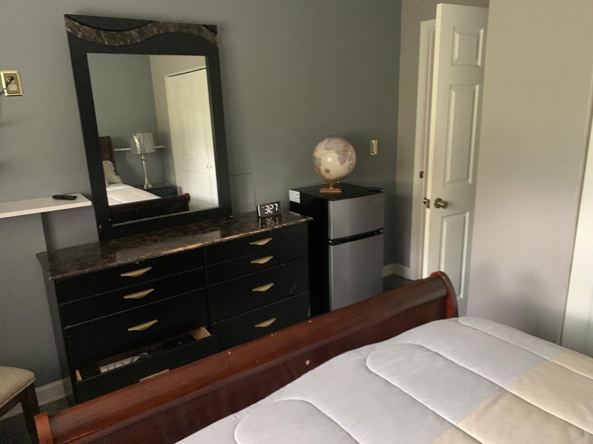 MDGC Safe and Comfy Suite with Private Entrance
