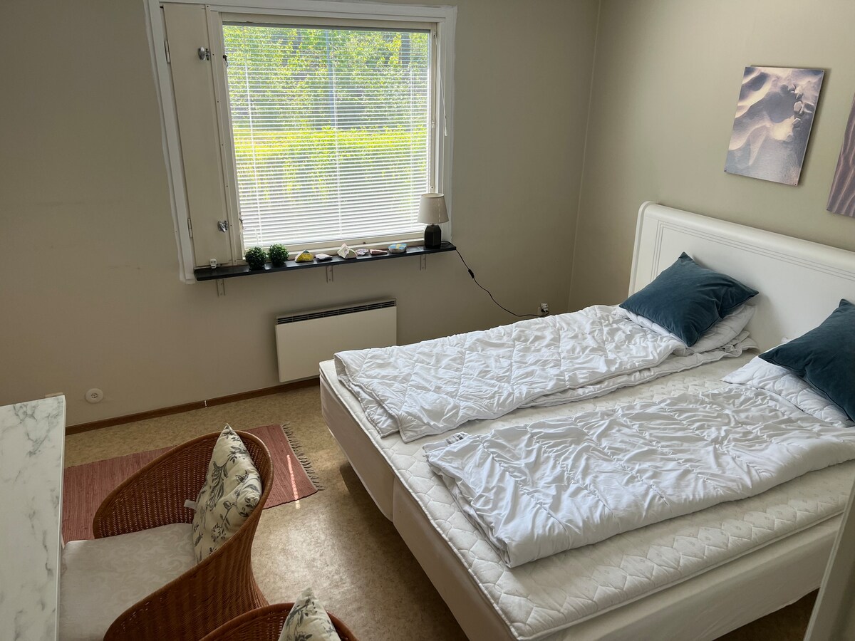 საძინებელი 1