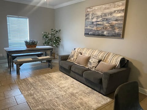 Cozy Stay Near Dow, LSU, SU, & Baton Rouge