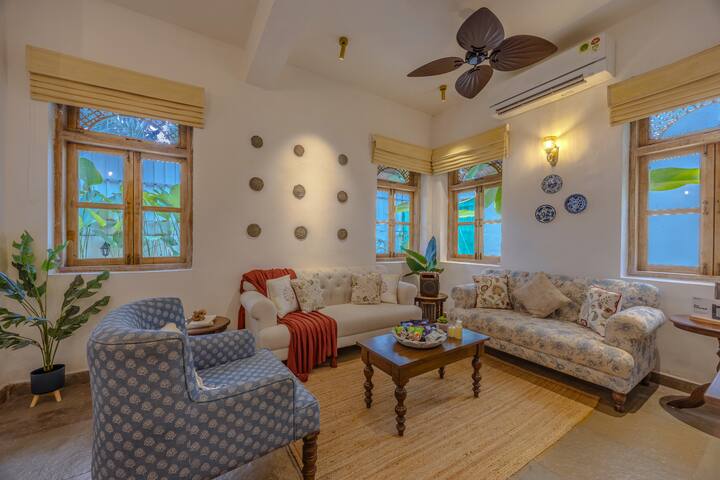 Living room 1 image 1