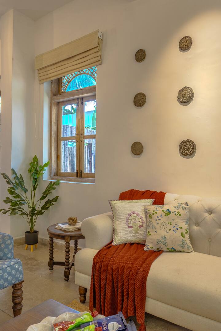 Living room 1 image 4