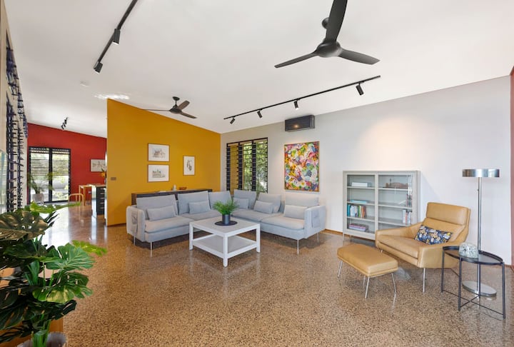 Tropic Pavilion—breezy Designer Retreat Near Beach - Darwin