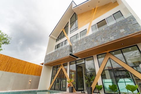 Manna Resort