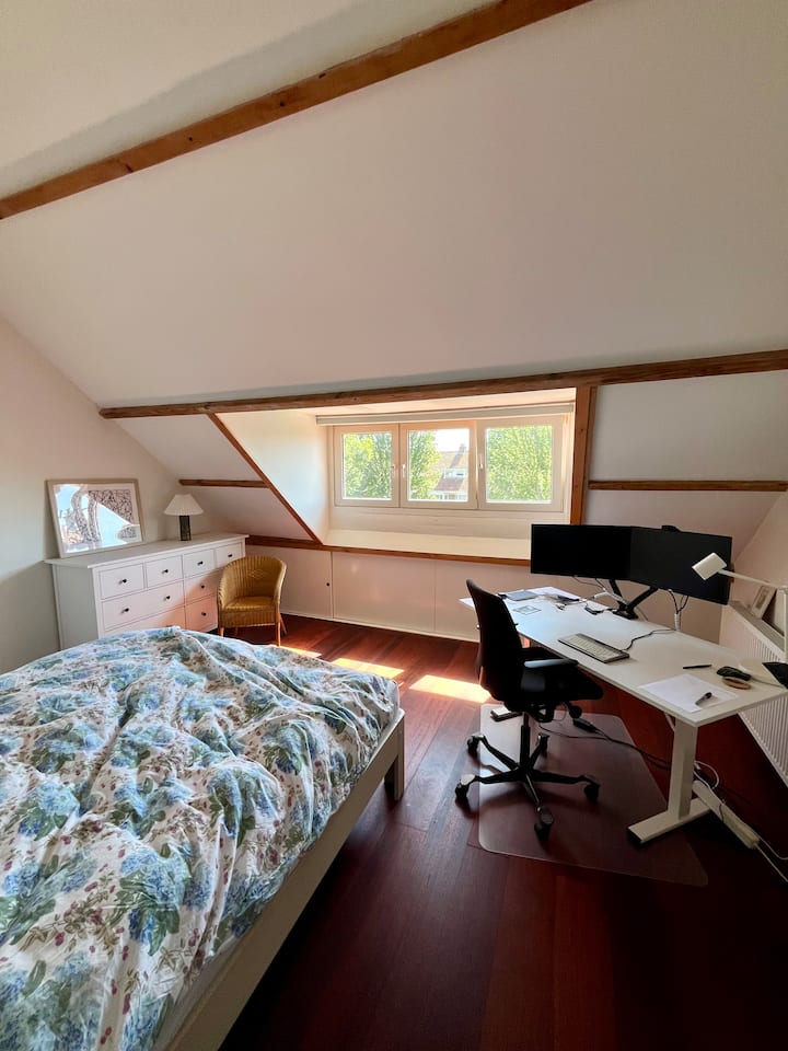 غرفة النوم 2