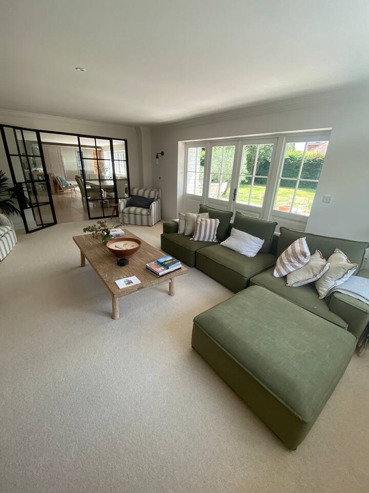 Family Home Near Goodwood - Chichester