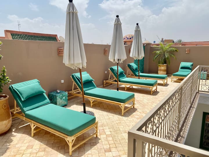 Superbe Riad Avec Bassin Medina Bab Taghzout - Marrakesh