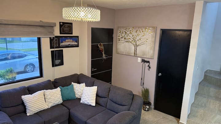 Пространа, климатизирана соба со бања 