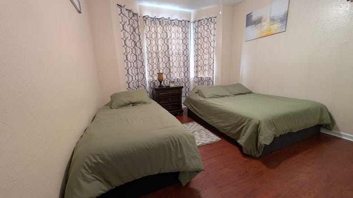 საძინებელი 2