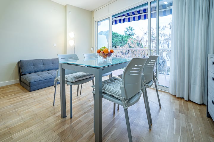 Charming Central Apartment Near Sea - Palamós