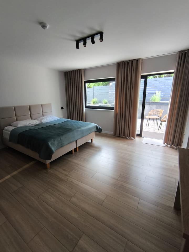 საძინებელი 4