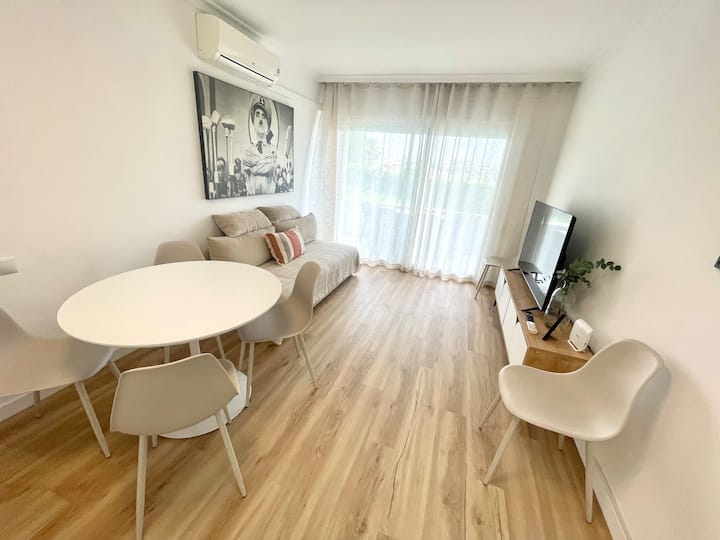 Cunit: Piscina Y Vistas Al Mar, Ideal Familias - Segur de Calafell