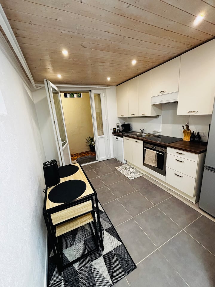 Studio Cosy à 2 Pas De Genève - Saint-Genis-Pouilly