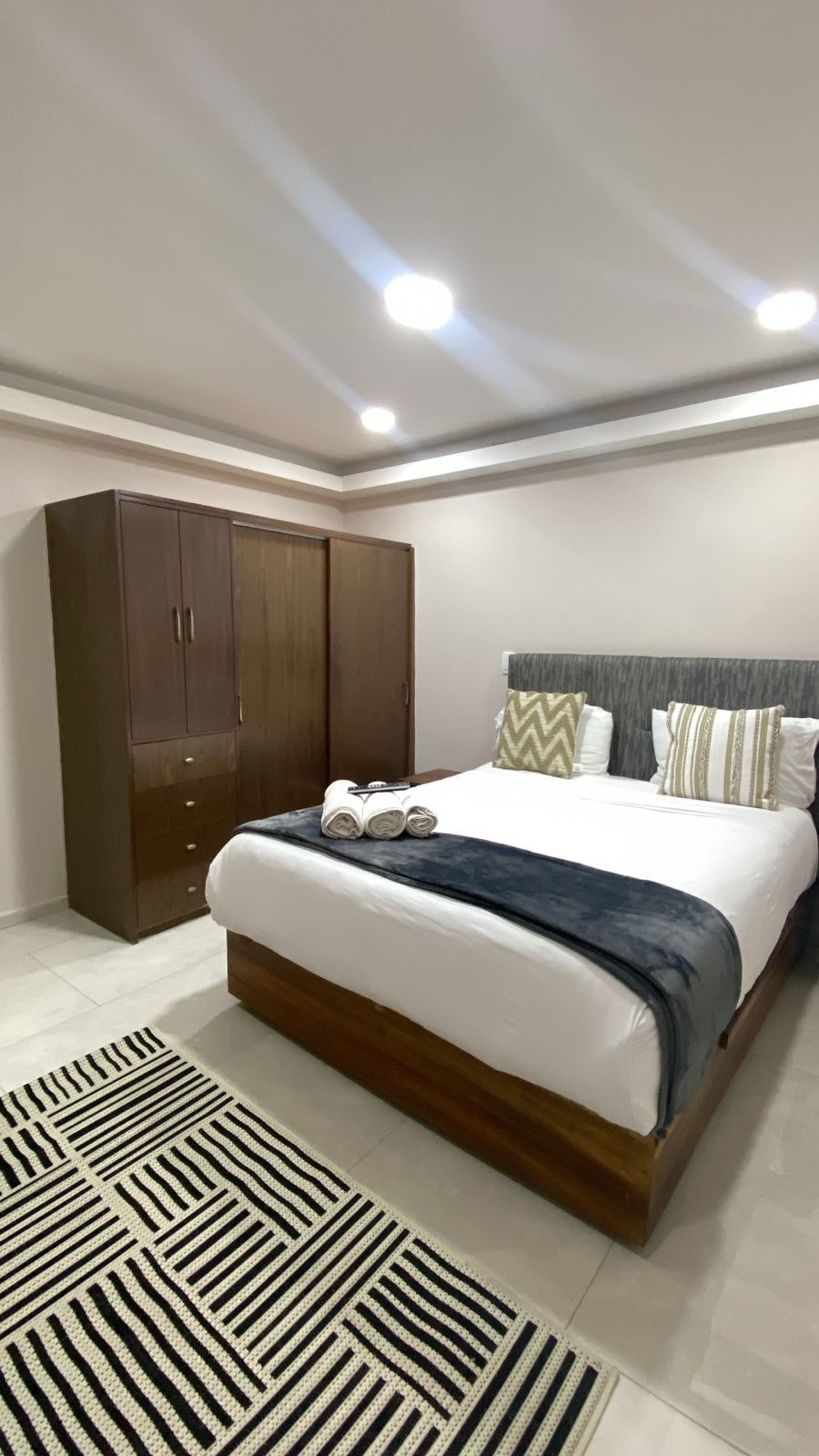 غرفة النوم 2