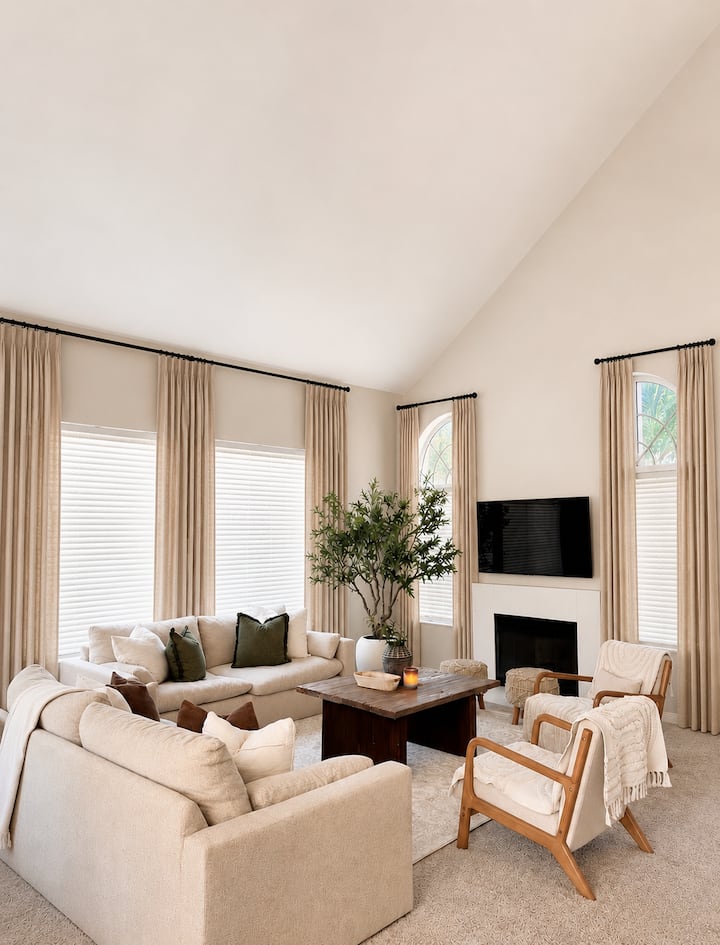 The Highland Estate | Socal Group Getaway - San Bernardino, CA