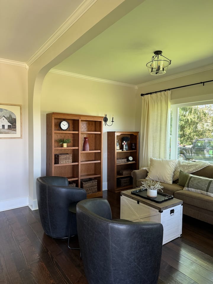 Finchcreek~farmhousestay~familyfriendly - Fishers, IN
