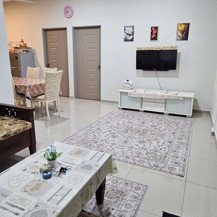 Rumah Tamu Kg. Sentosa, Paroi - Senawang