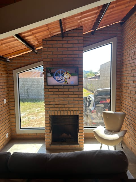 Top performing Airbnb: Cozy Cottage in Passa Quatro
