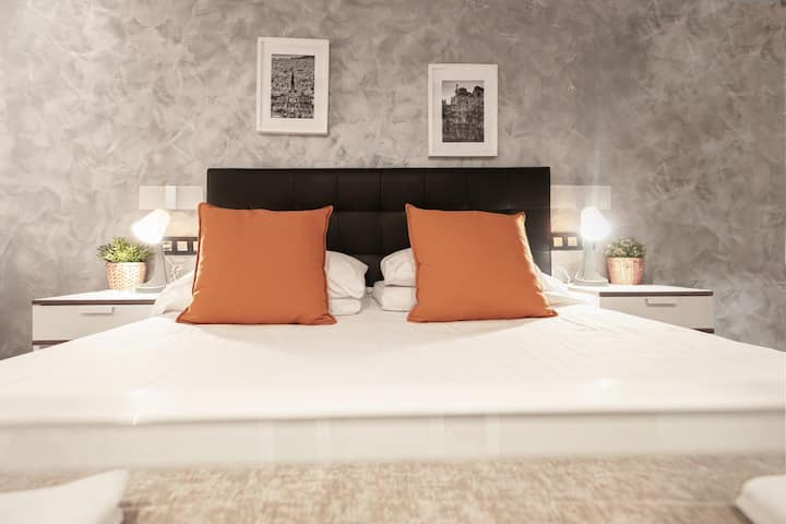 Elegant Studio At The Center Of Barcelona - Badalona