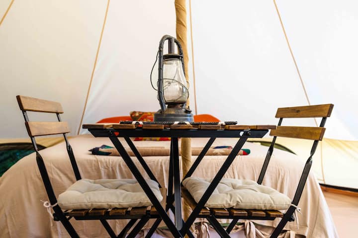 Peaceful Yurt Tent Farm Stay - Vermont