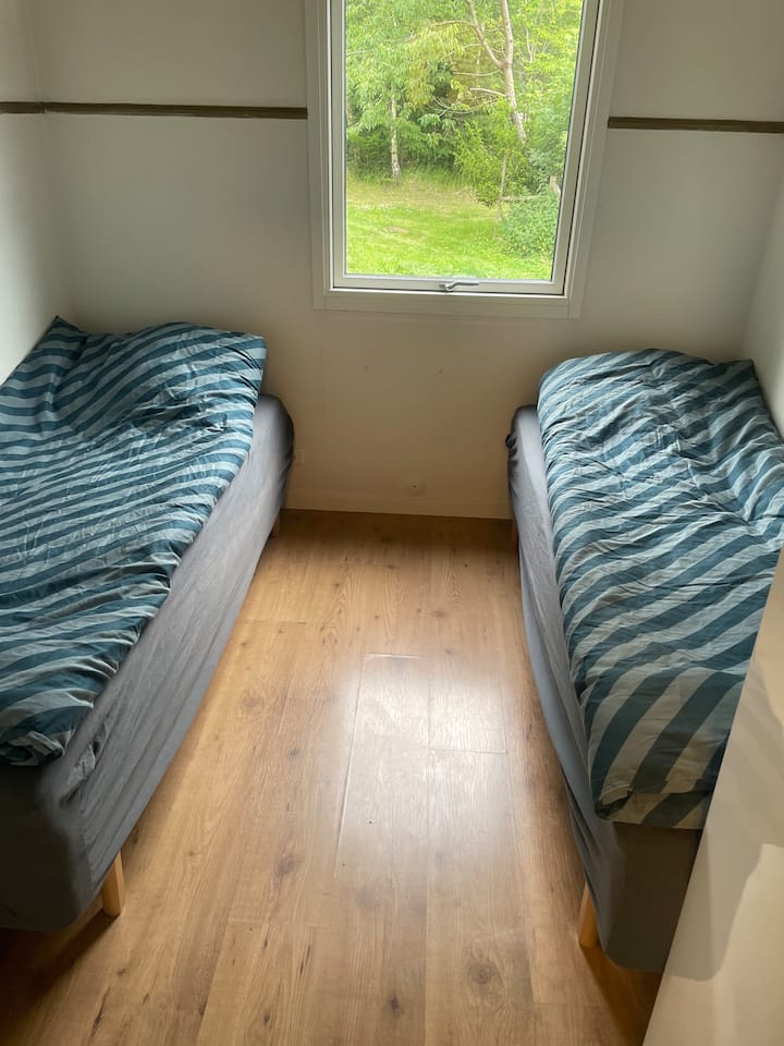 საძინებელი 2