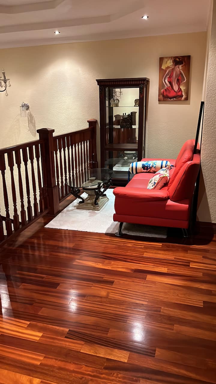Size And Comfort - Kingston