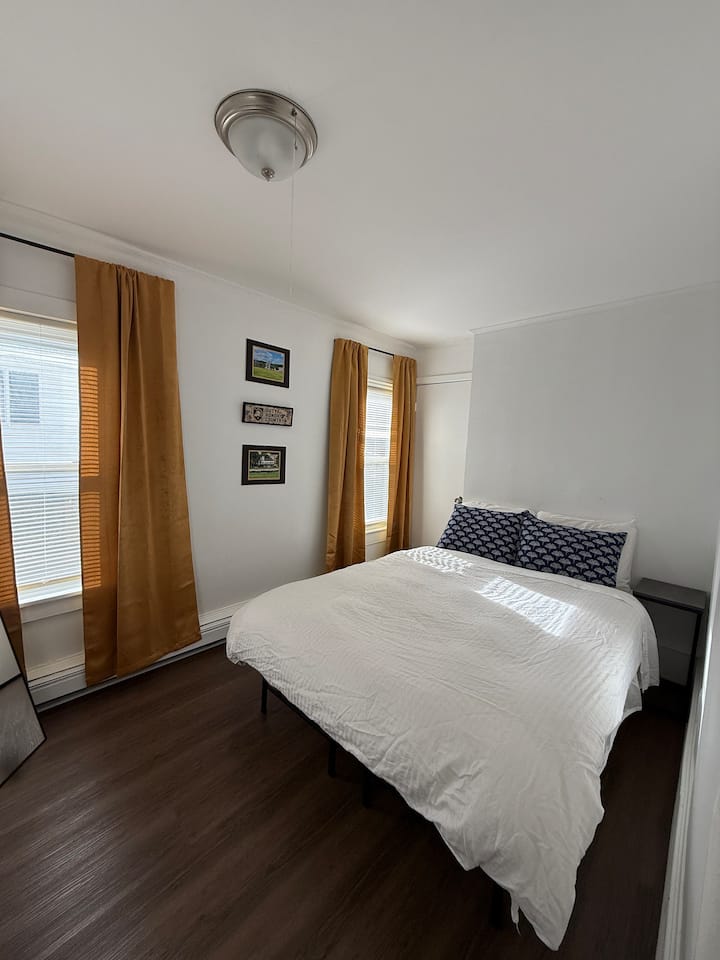 საძინებელი 1