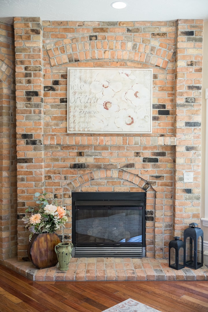 Historic Brick Home With Park-like Yard - Vernal, UT