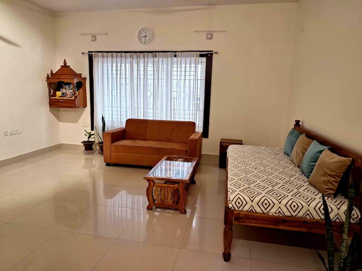 Sublime Homestay: 4 Rooms House - 부바네스와르