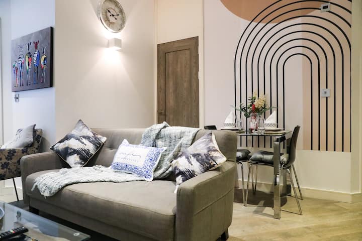 Cozy Luxury Apartment 15 Min From Heathrow Airport - 斯勞