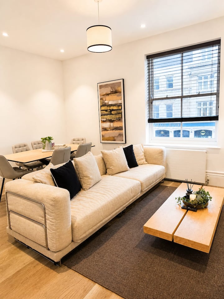 3br City Centre Home • Private Parking & Fast Wifi - Hull