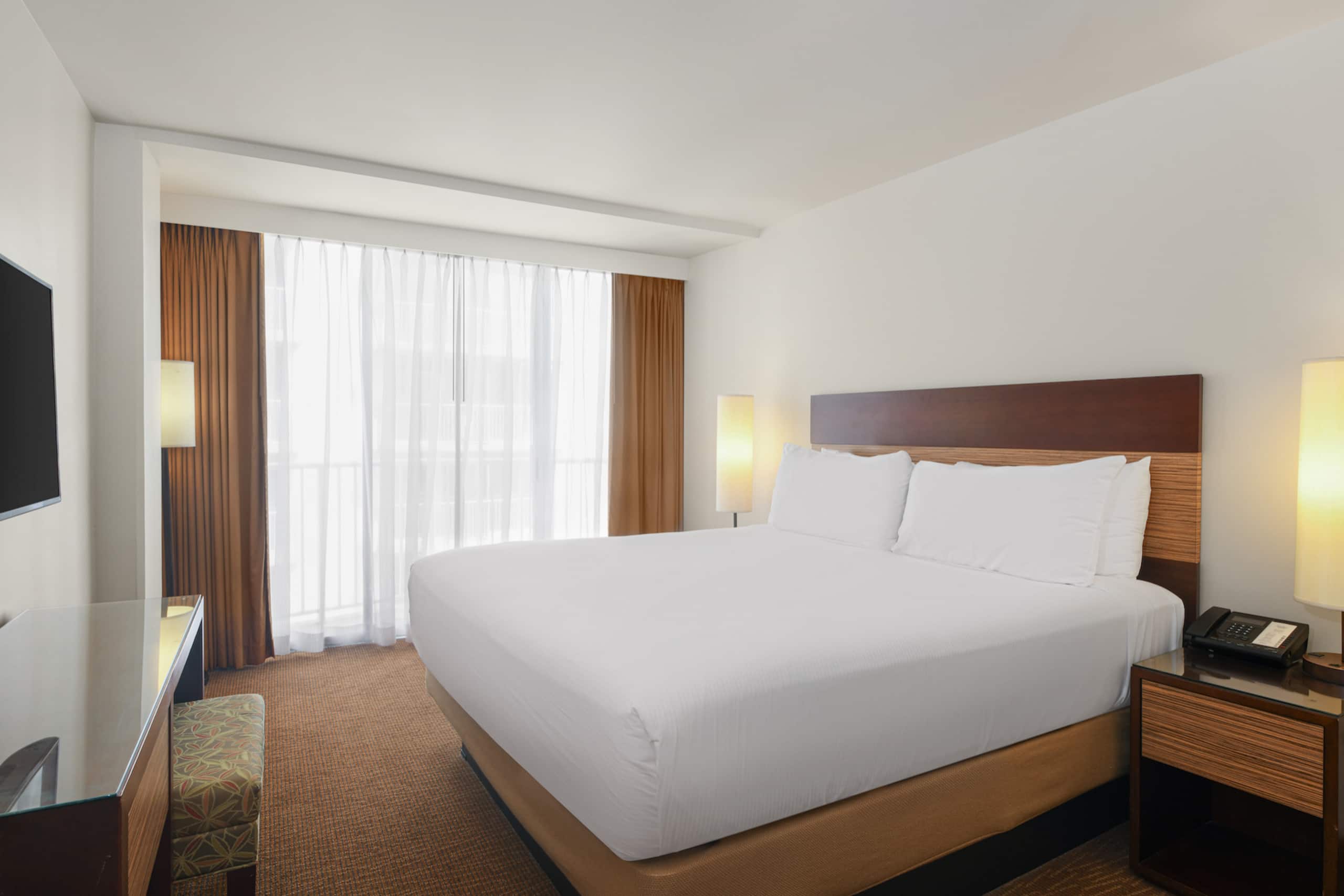 Hotel in Honolulu · ★4.88 · 1 bedroom · 1 bed · 1 private bath - Image 2