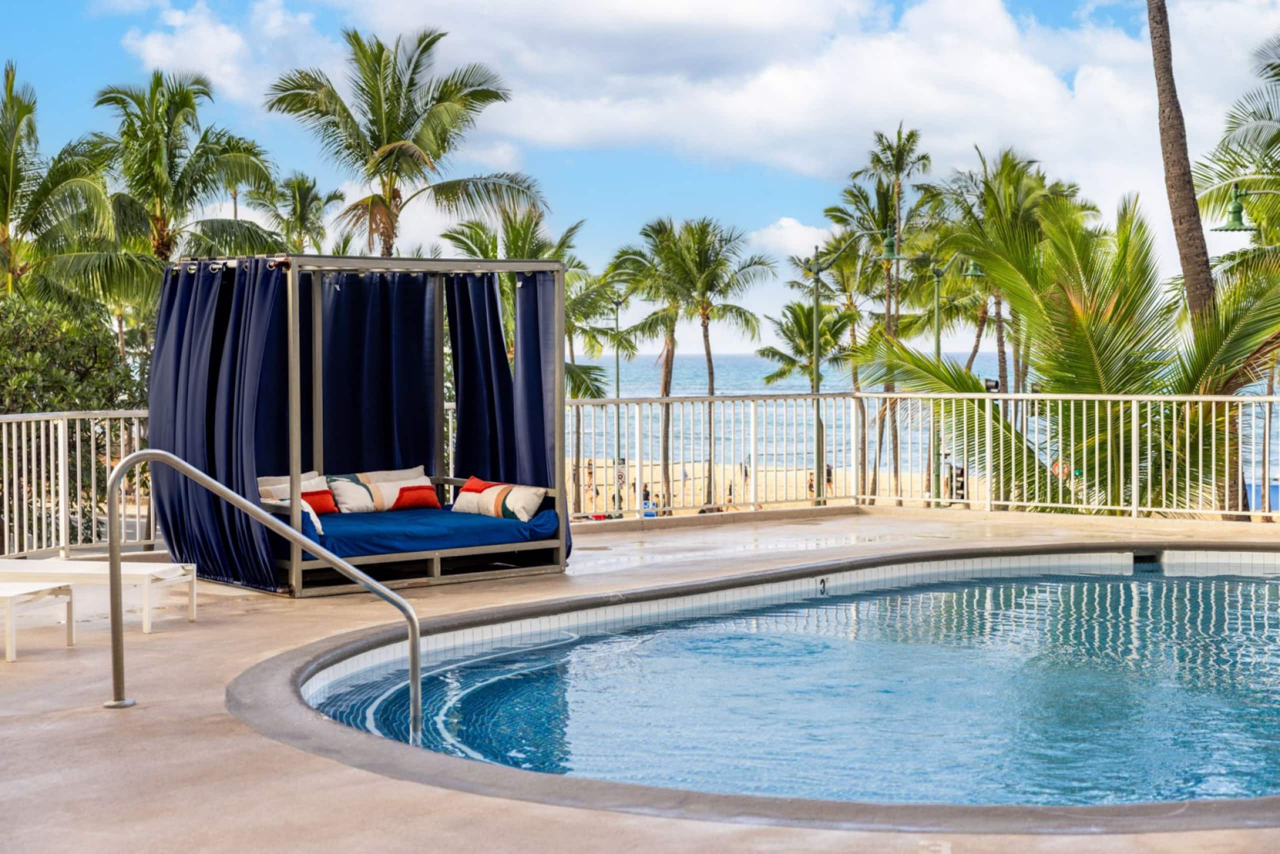 Hotel in Honolulu · ★4.88 · 1 bedroom · 1 bed · 1 private bath - Image 4