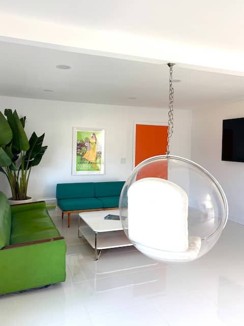 Top performing Airbnb: Retro Retreat w/ Hot Tub + Sunset Views in Borrego Springs