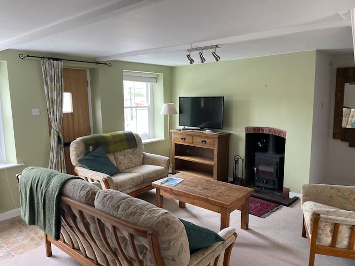 Cosy Ulph Cottage, Central Burnham Market - Norfolk
