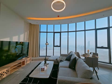 1BR Modern | Sky High Sea & City Views