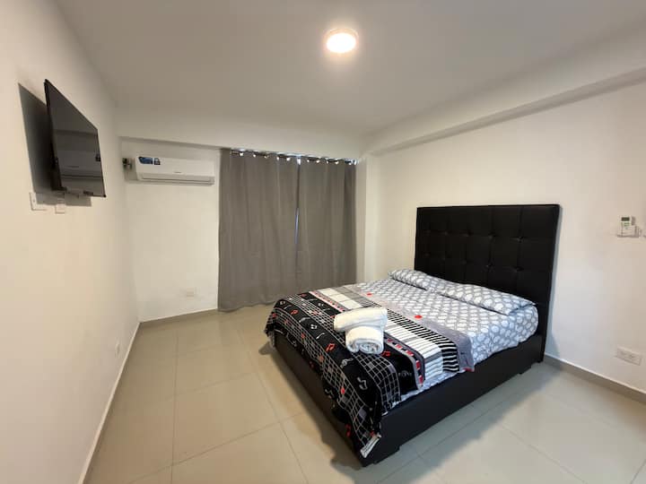 غرفة النوم 1