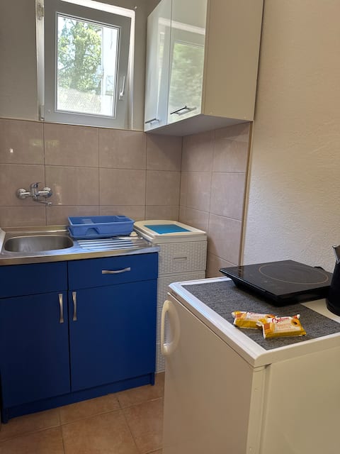 Successful Airbnb property: 3 person studio apartment in sunny Sutomore in Haj Nehaj