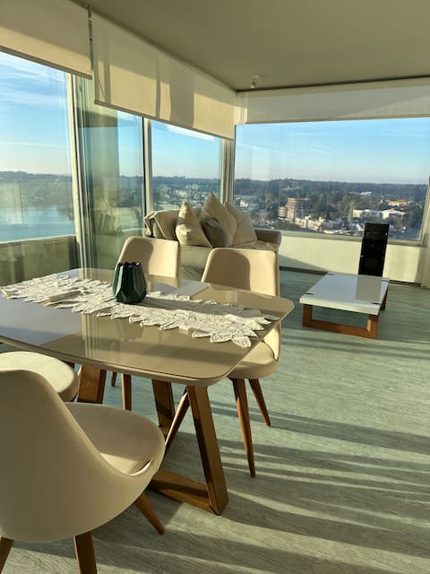 Faros de Carrasco; Comfort, views & exclusivity