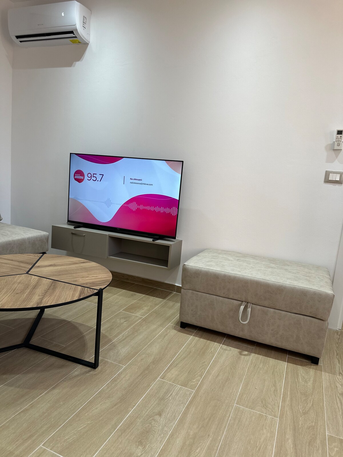 Listing 1461799464098500843